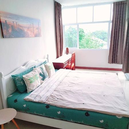 3 Pool With Condo Opposite The Train Station, Near Old City And Nimman Chiang Mai Exterior foto