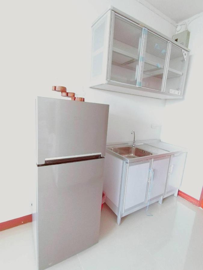 3 Pool With Condo Opposite The Train Station, Near Old City And Nimman Chiang Mai Exterior foto